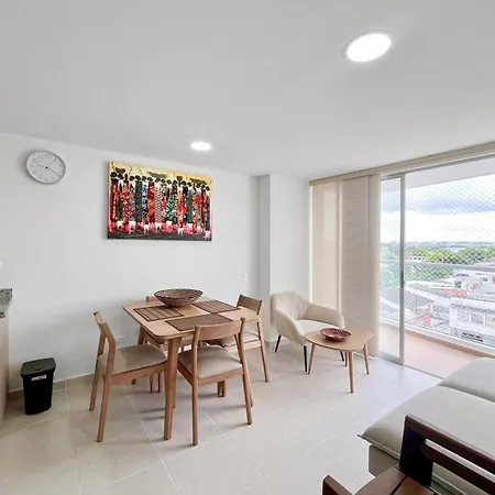 Apartamento Moderno Y Práctico, Cerca Del Aeropuerto Y Del Mar *