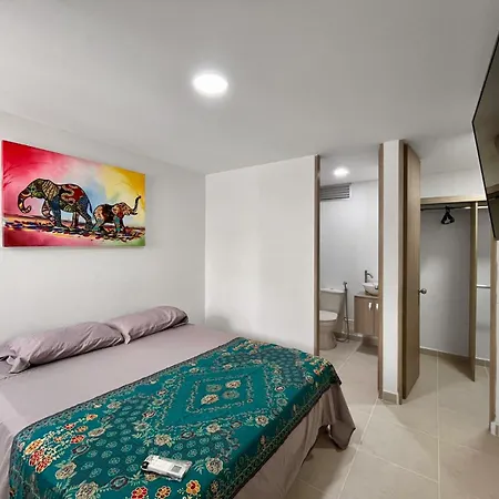 Moderno Y Práctico, Cerca Del Aeropuerto Y Del Mar Apartamento *